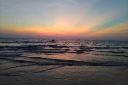 Tannirbhavi Beach - Mangalore Tempo Traveller